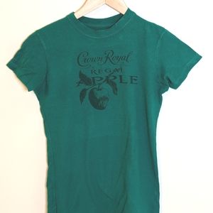 Crown Royal Apple Women's Cut T-shirt Medium